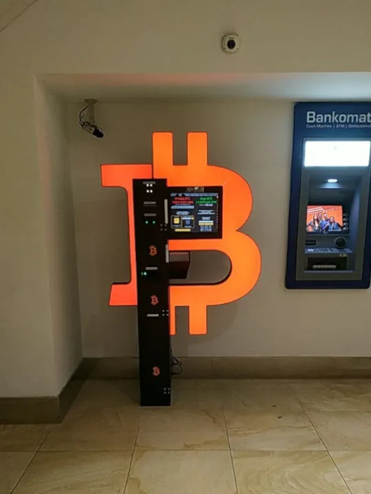 Bitcoin ATM - Shitcoins.club - Photo 1