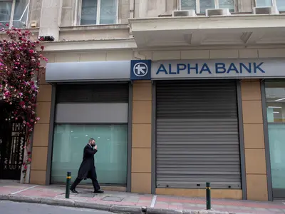 Alpha Bank - Photo 2