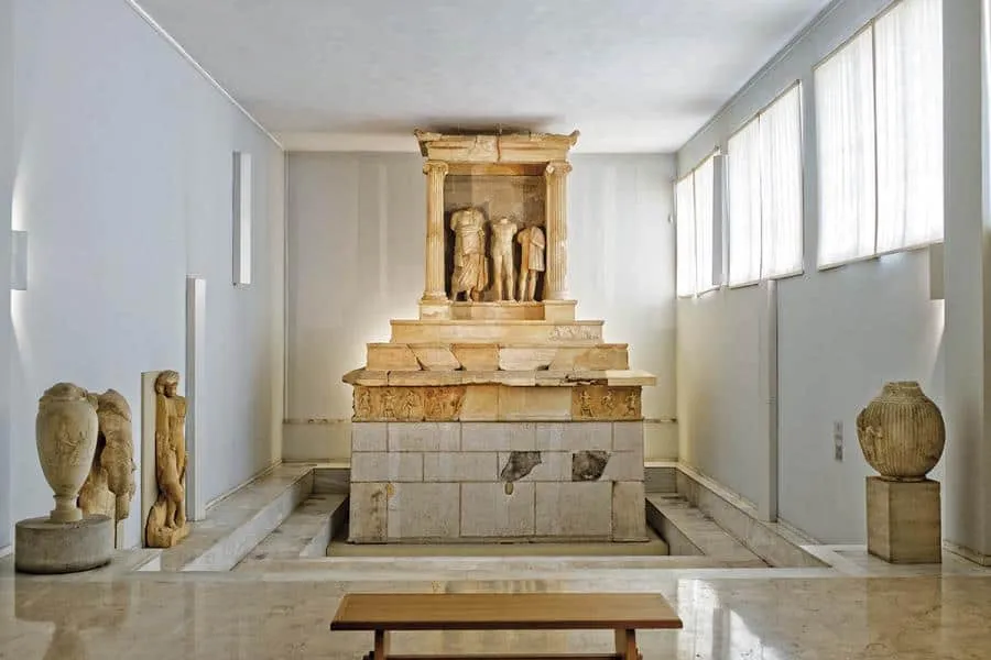 Archaeological Museum of Piraeus - Photo 1