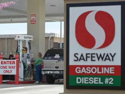 Safeway Fuel Station - Photo 3