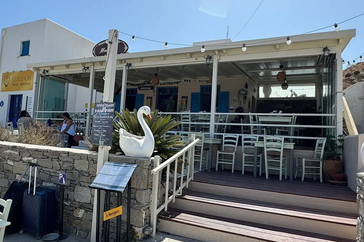 Taverna Marina - Photo 1