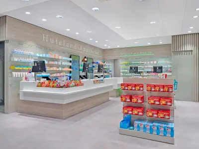 Hufeland-Apotheke - Photo 2