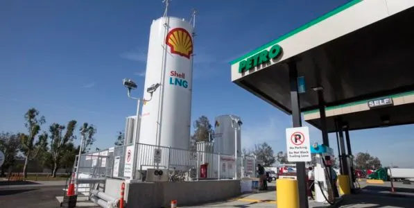 SHELL - Photo 2