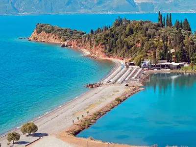 Nafpaktos Beach - Photo 3