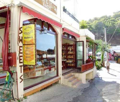 Dourountakis - Photo 3