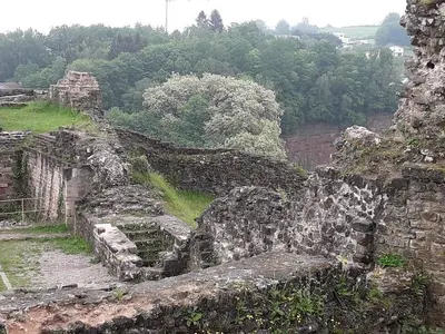 Le Château - Photo 2
