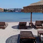 Crazy Locals beach bar