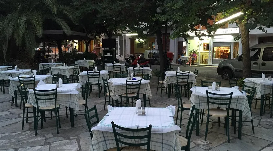 Pano’s Taverna - Photo 2