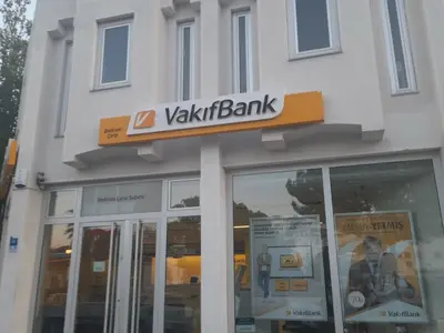 Vakıf Bank - Photo 1