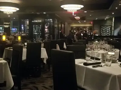 Morton's The Steakhouse - Photo 2