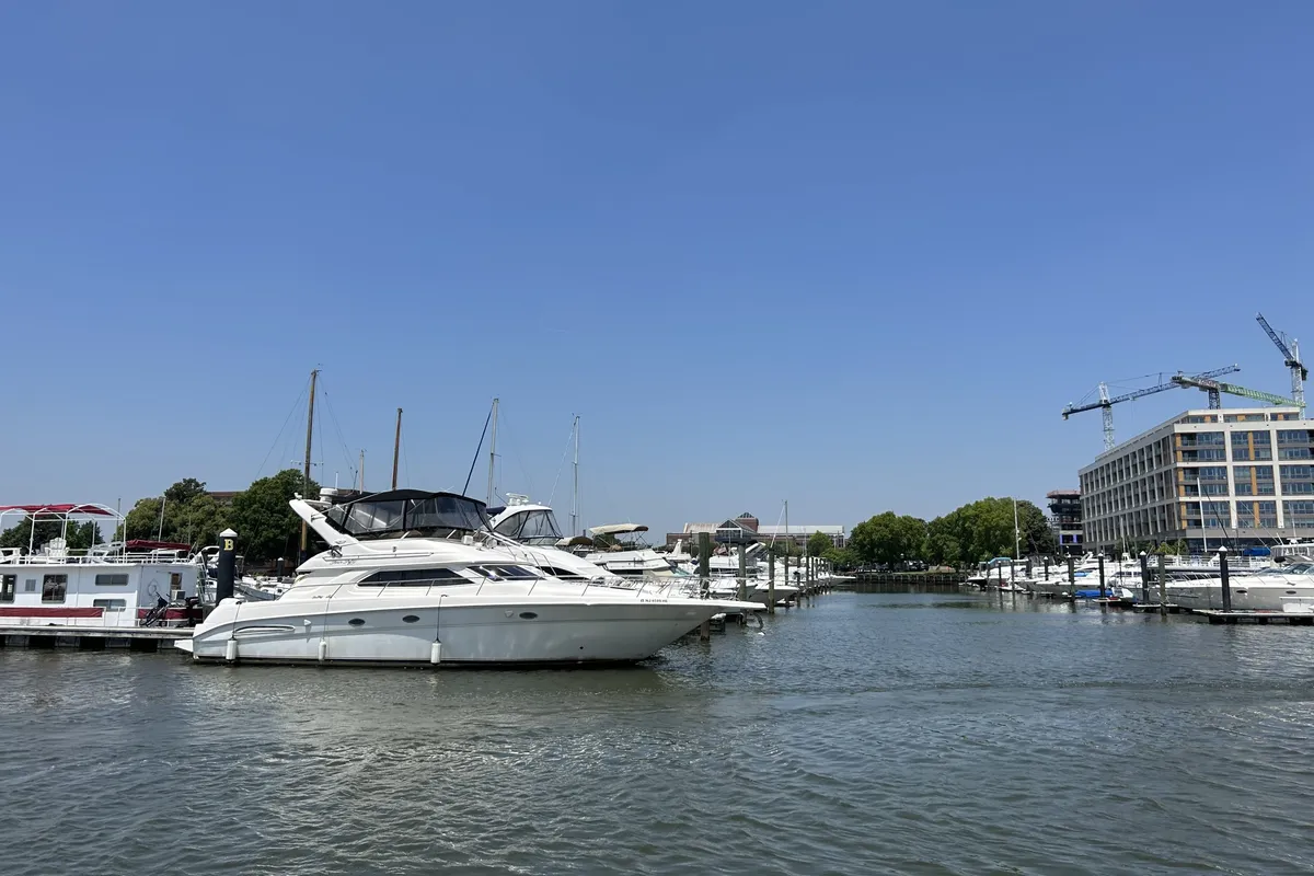 Fuel Dock - Photo 3