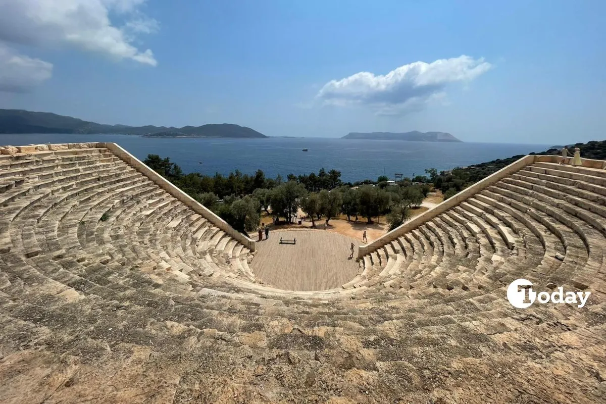 Antiphellos Ancient Theatre - Photo 2