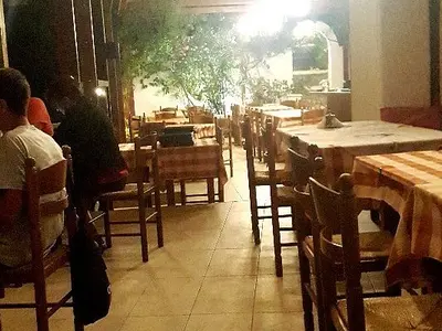 Psarotaverna Simos - Photo 2